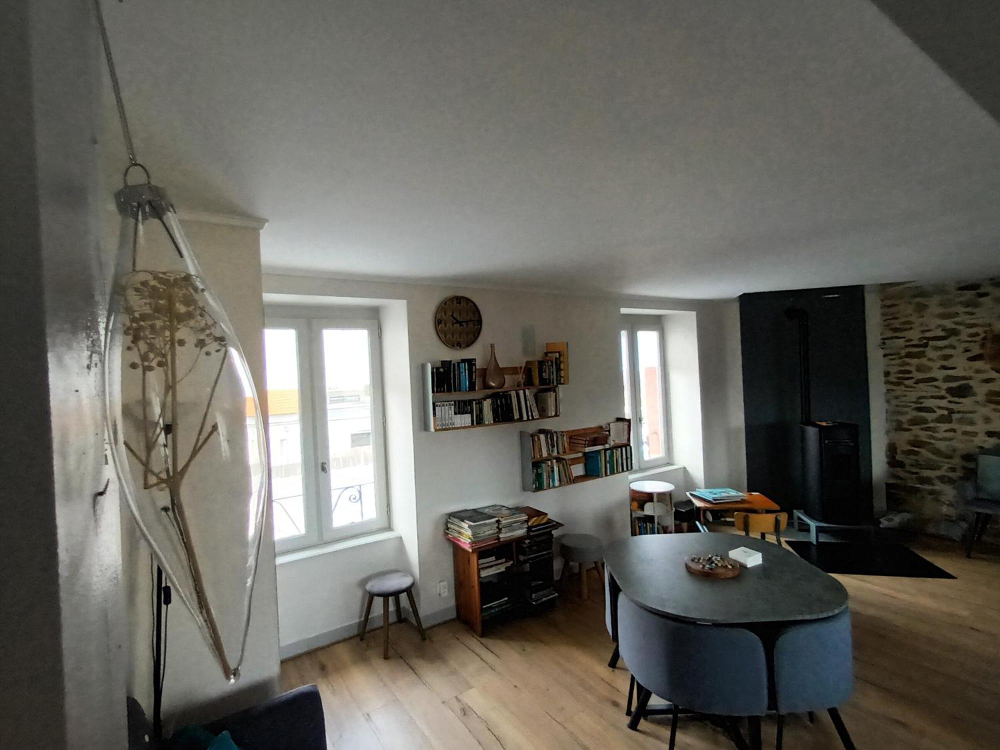 Le Miraillet, Gite Saint-Illide Eksteriør billede